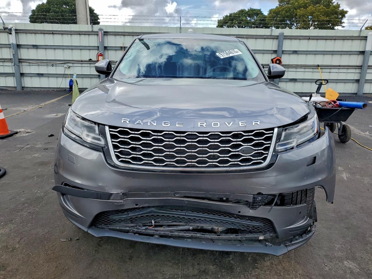 2020 LAND ROVER RANGE ROVER VELAR S photo 9