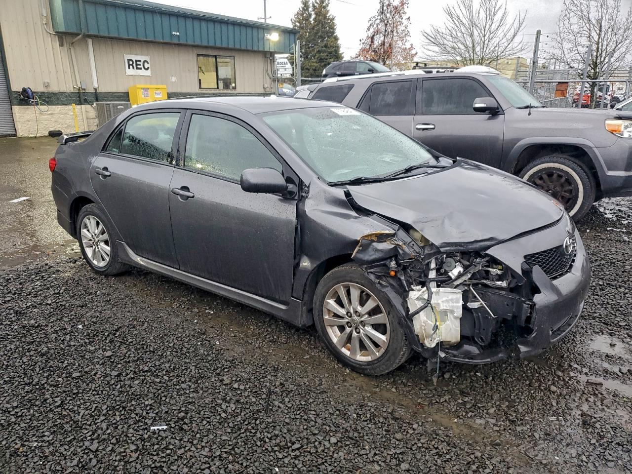 2010 TOYOTA COROLLA BASE photo 4