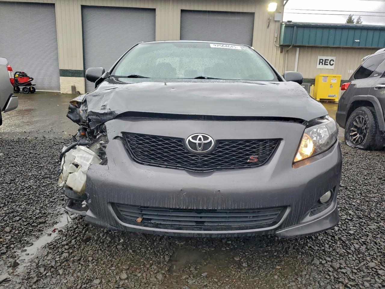 2010 TOYOTA COROLLA BASE photo 5