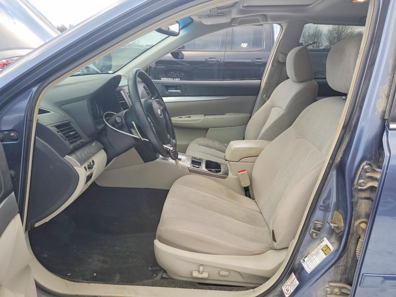 2014 SUBARU OUTBACK 2.5I PREMIUM photo 13