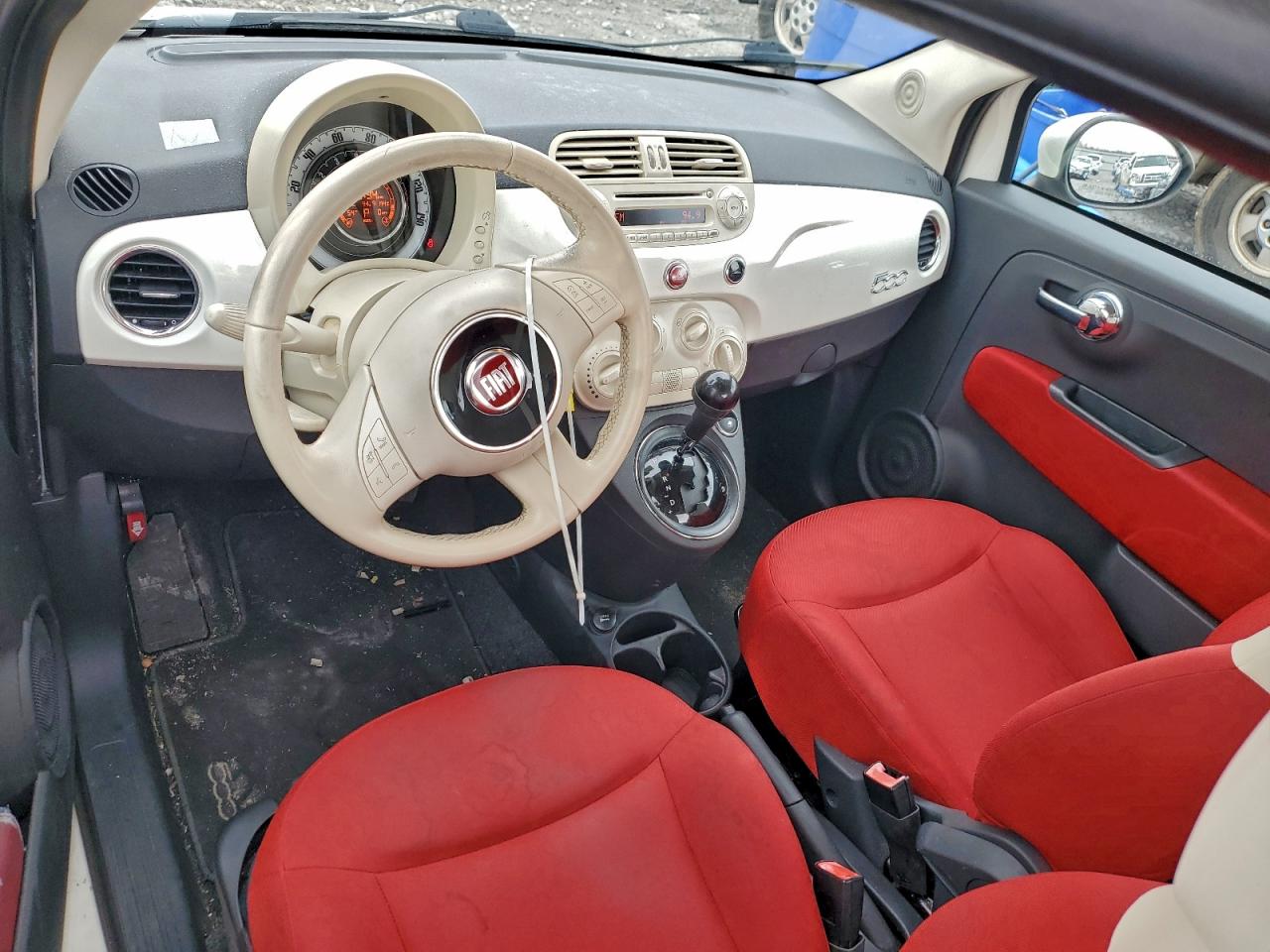 2013 FIAT 500 POP photo 15