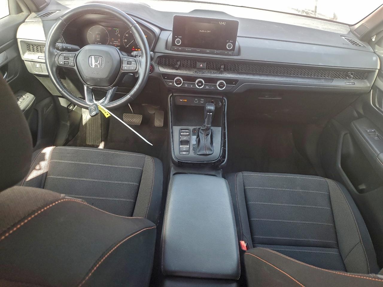 2024 HONDA CR-V SPORT photo 8