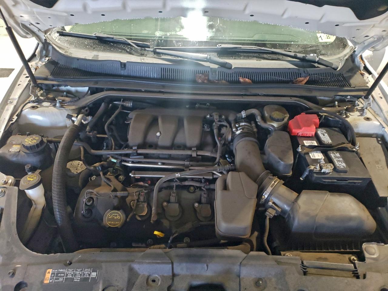 2015 FORD TAURUS SE photo 11