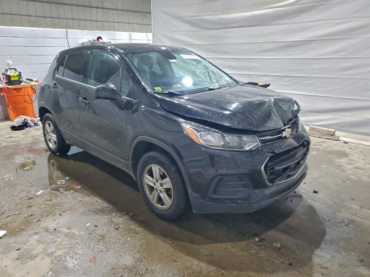 2020 CHEVROLET TRAX LS photo 4