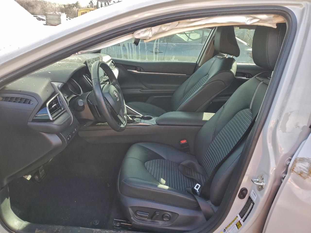 2024 TOYOTA CAMRY SE NIGHT SHADE photo 7