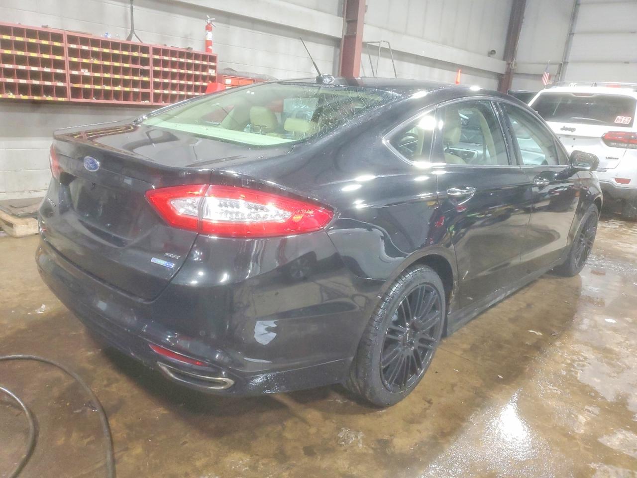 2015 FORD FUSION SE photo 3