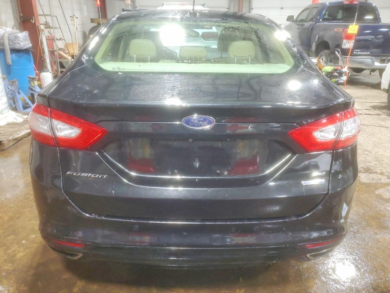 2015 FORD FUSION SE photo 6