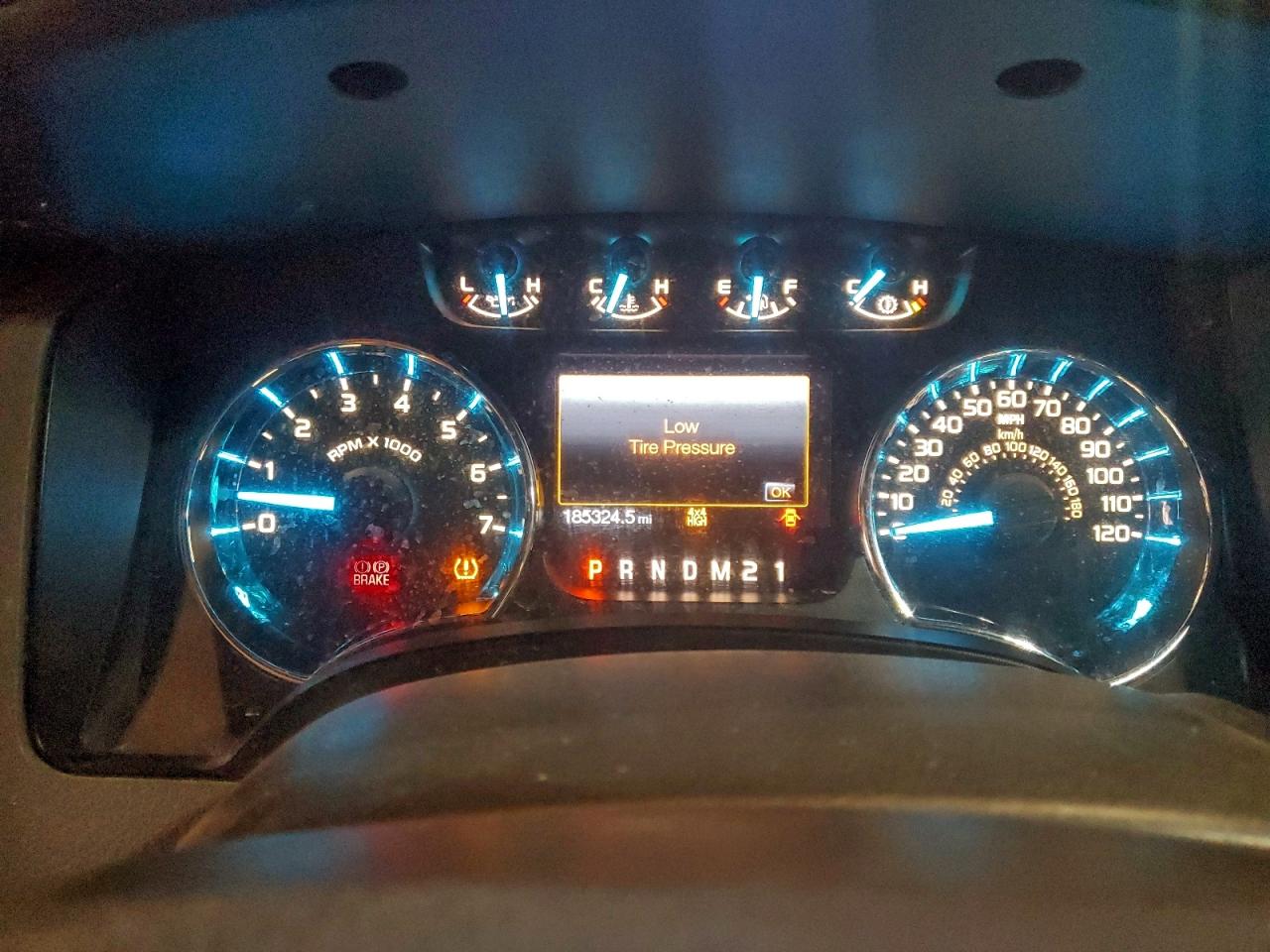 2011 FORD F150 SUPERCREW photo 9
