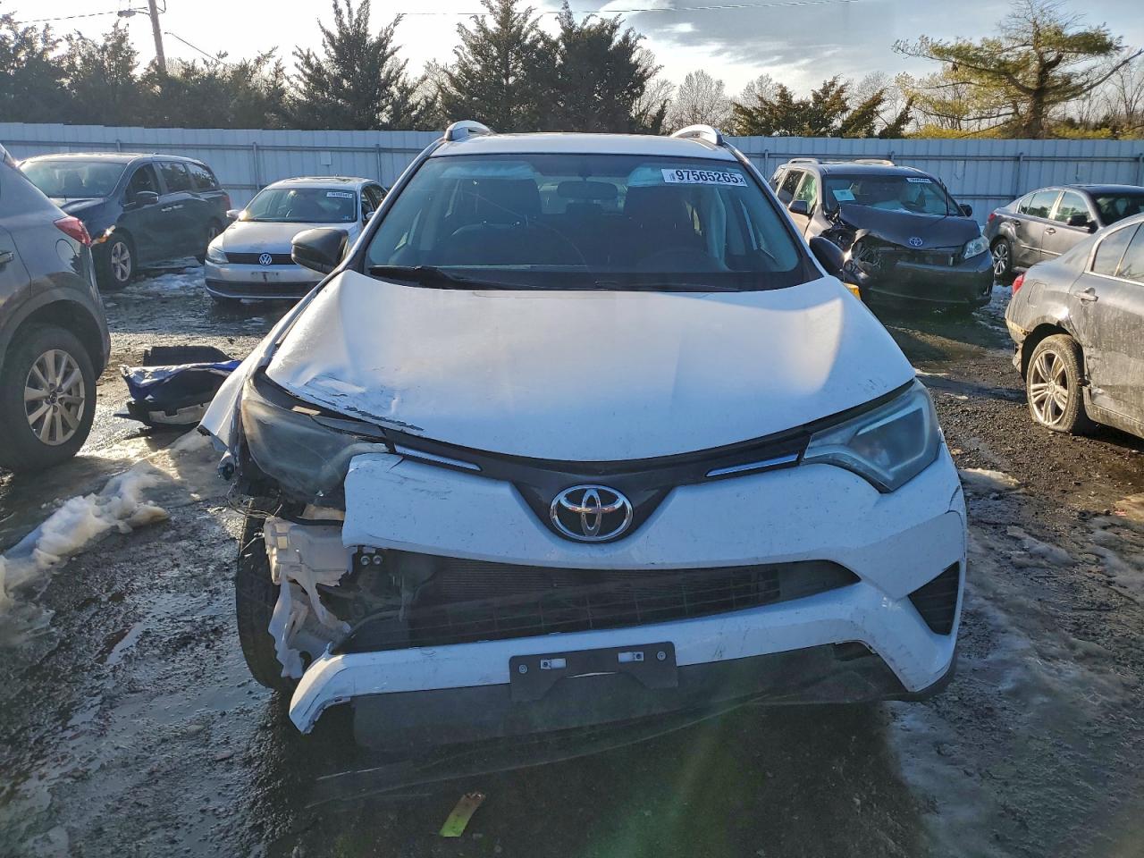 2016 TOYOTA RAV4 LE photo 5