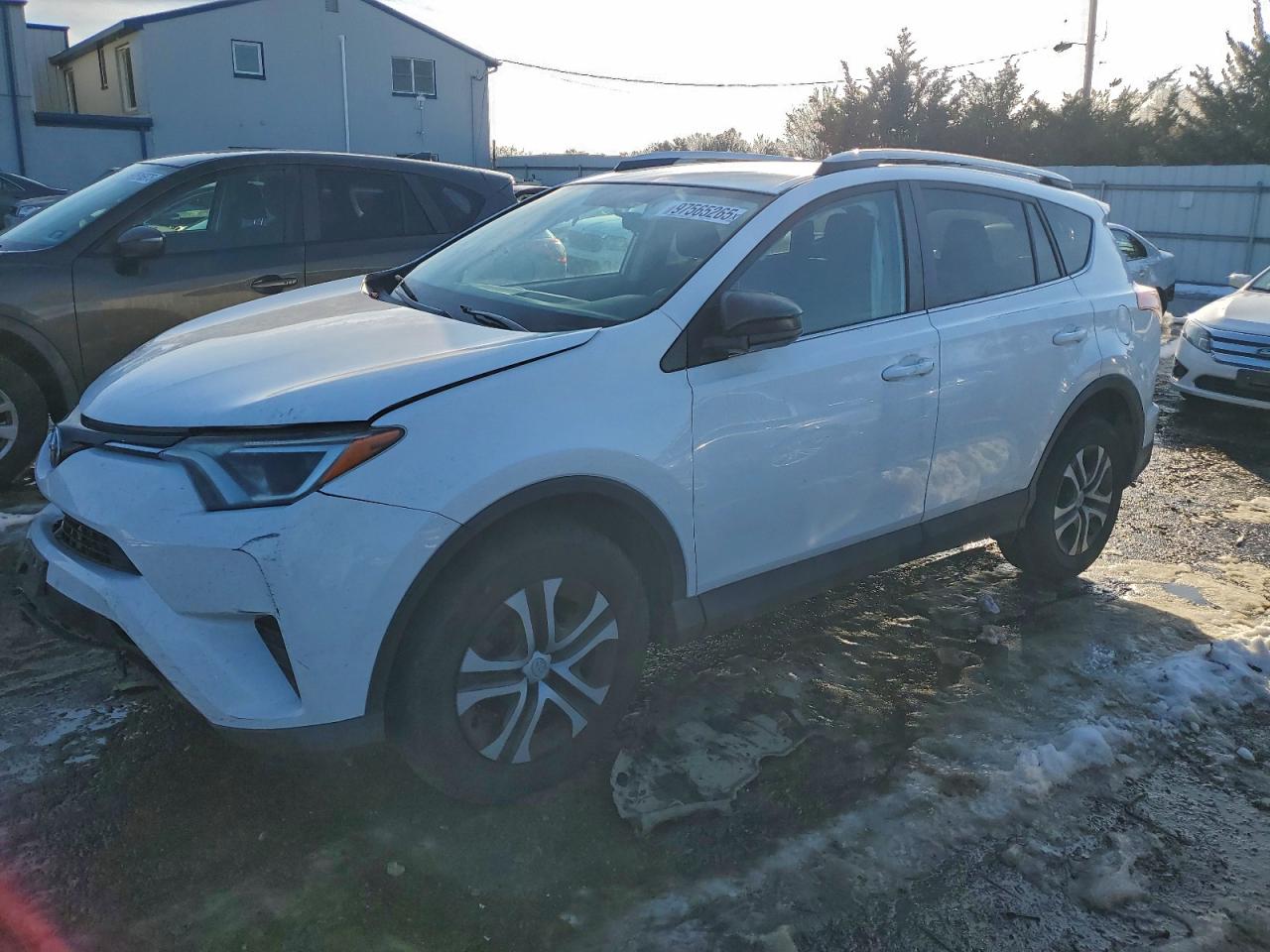 2016 TOYOTA RAV4
