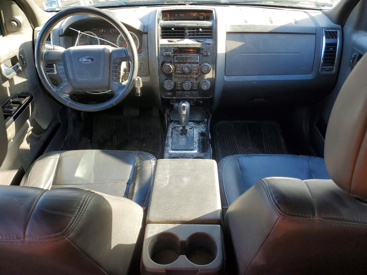 2011 FORD EXPLORER photo 8