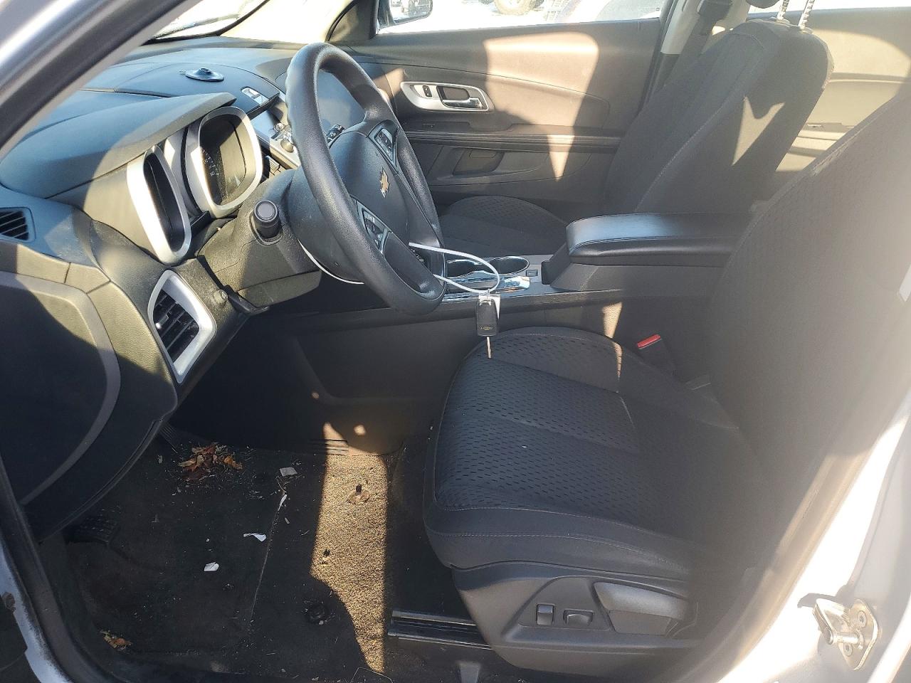 2015 CHEVROLET EQUINOX LS photo 13
