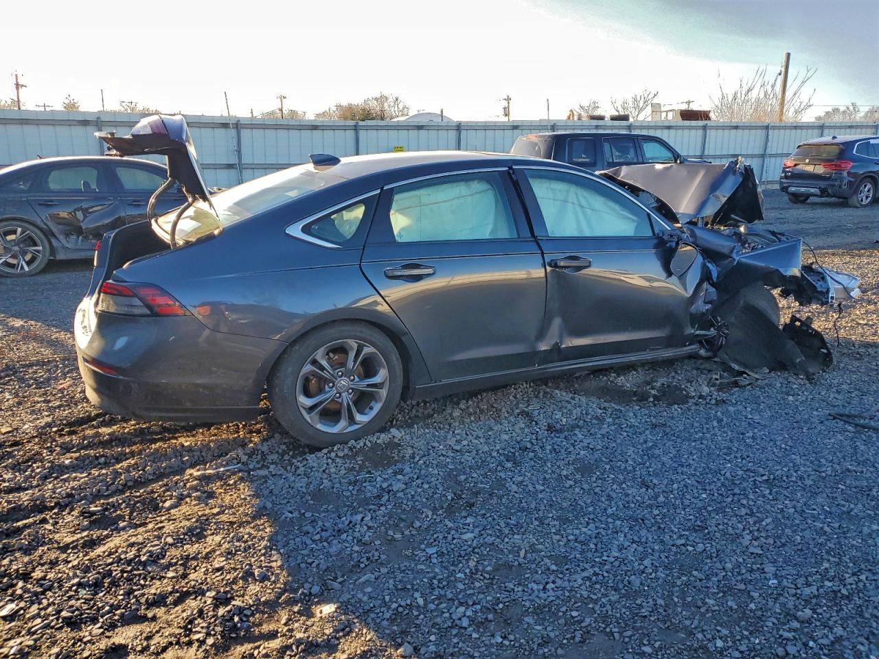 2024 HONDA ACCORD EX photo 3
