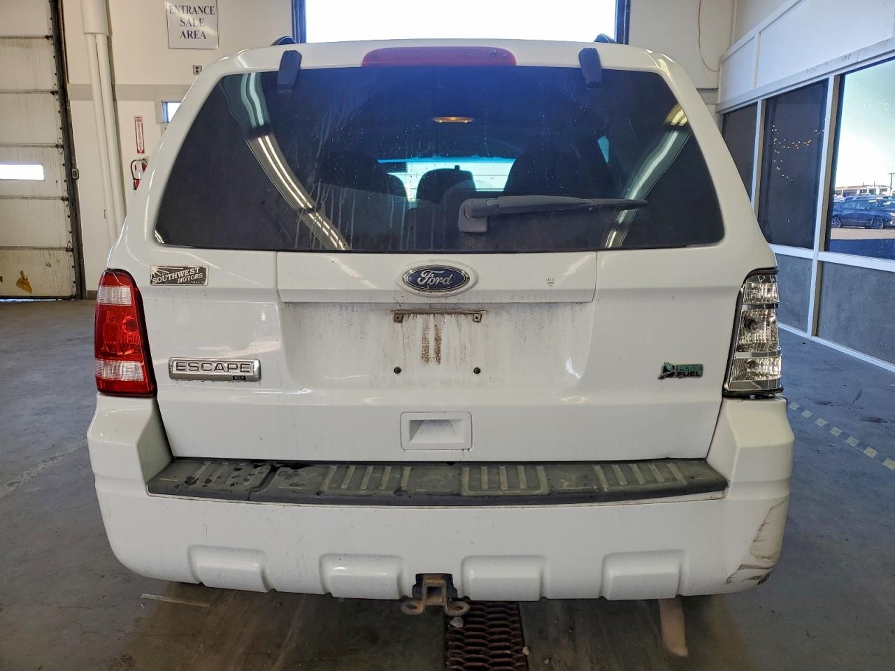2010 FORD ESCAPE XLT photo 11