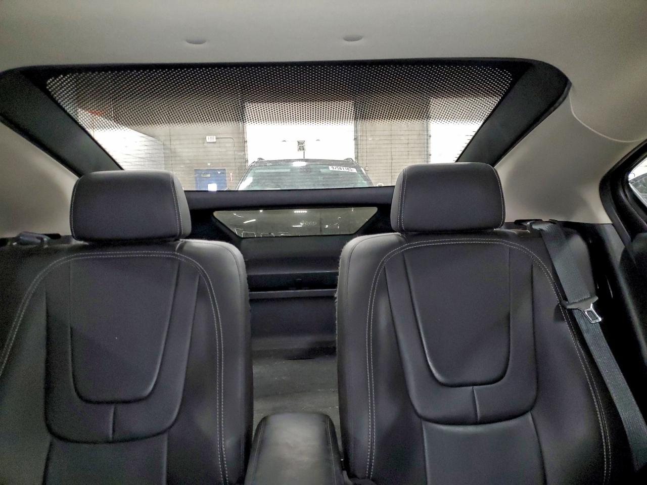 2015 CHEVROLET VOLT photo 10