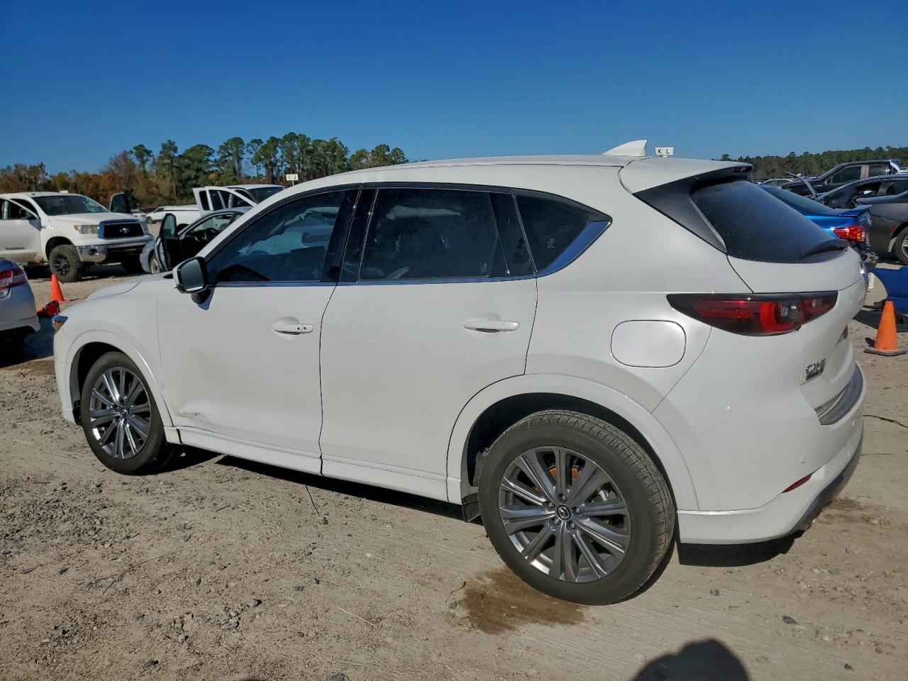 2025 MAZDA CX-5 SIGNATURE photo 2