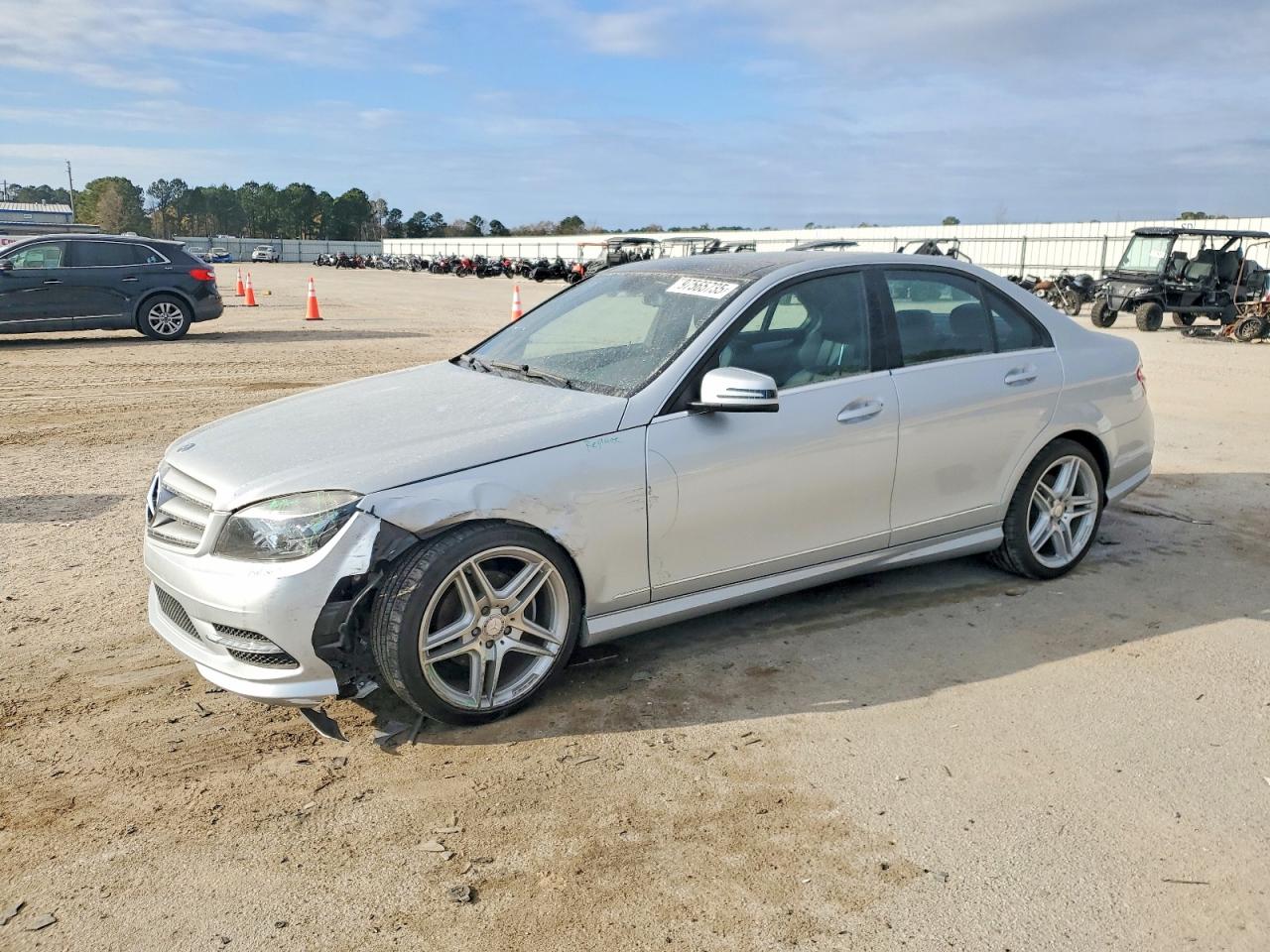 2011 MERCEDES-BENZ C