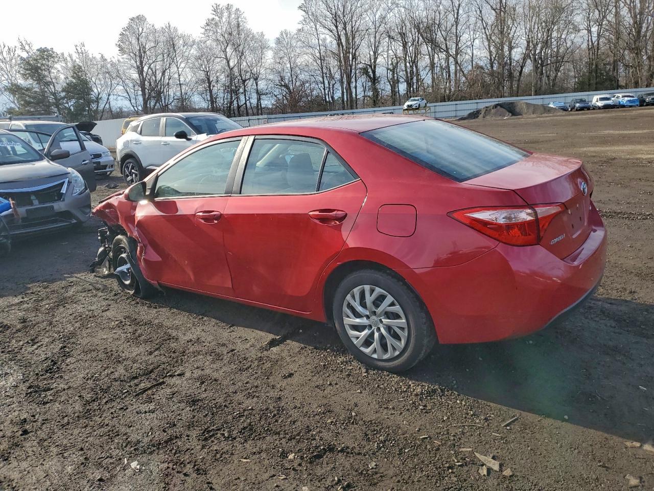 2018 TOYOTA COROLLA L photo 2