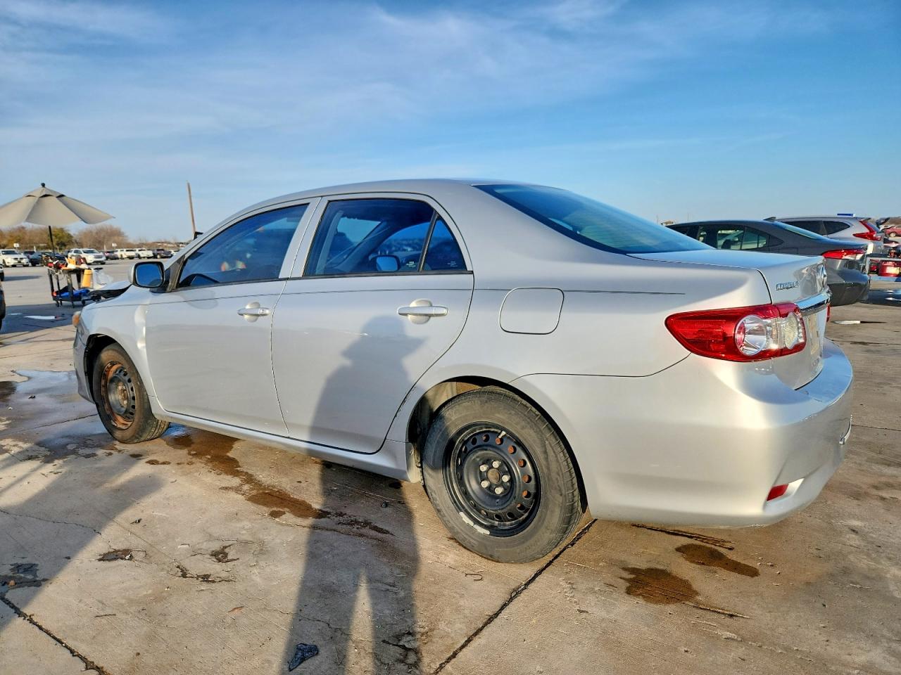 2013 TOYOTA COROLLA L photo 2