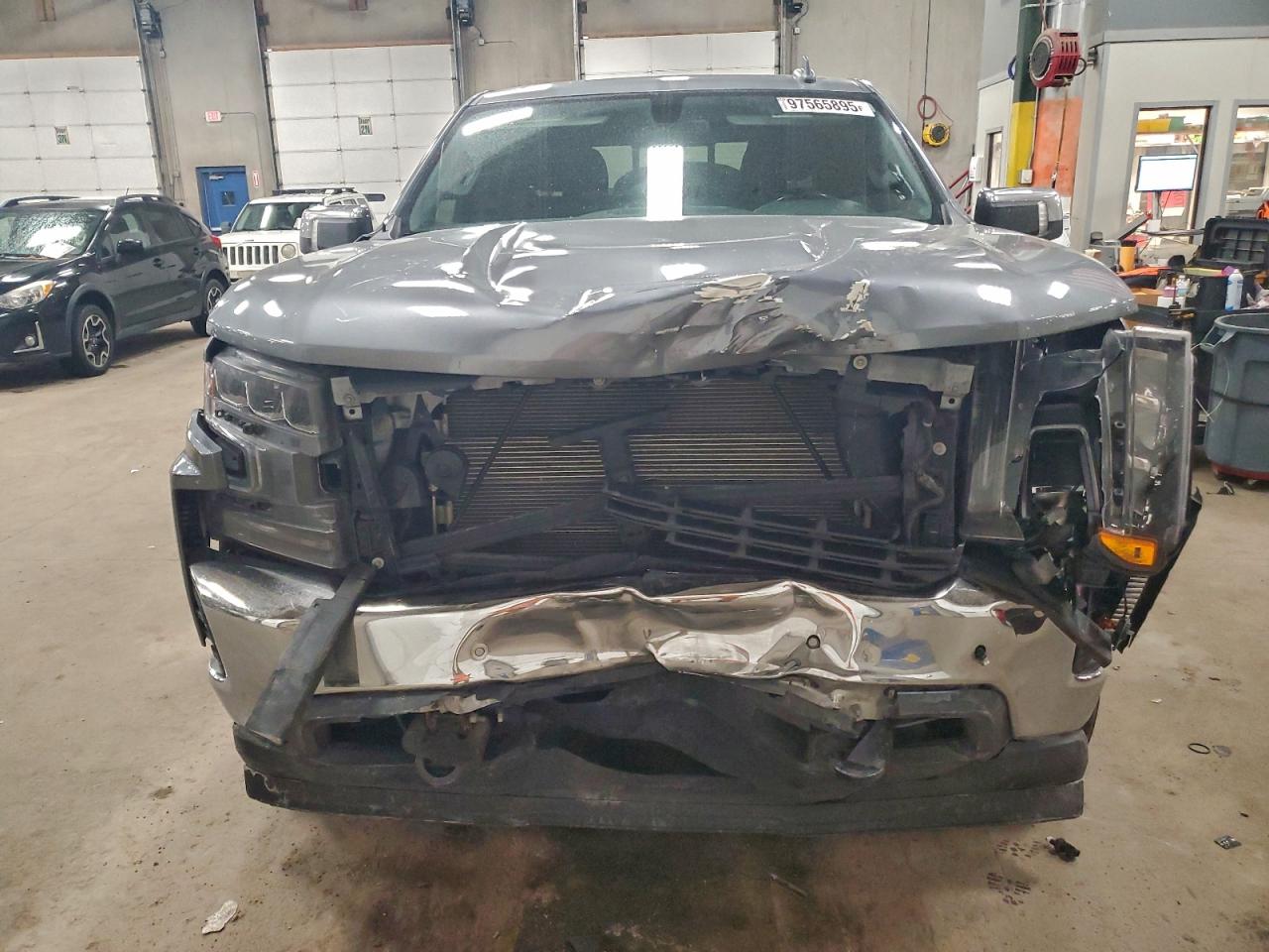 2020 CHEVROLET SILVERADO K1500 LT photo 9