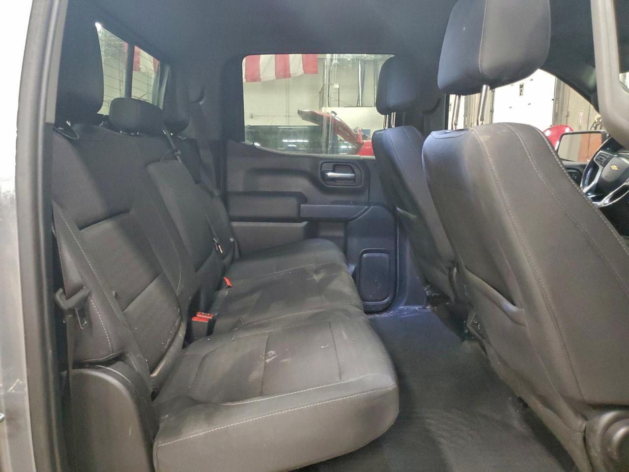 2020 CHEVROLET SILVERADO K1500 LT photo 19