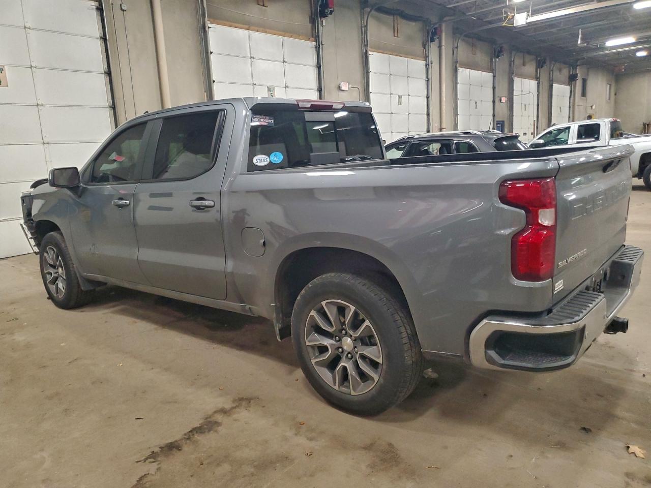 2020 CHEVROLET SILVERADO K1500 LT photo 3