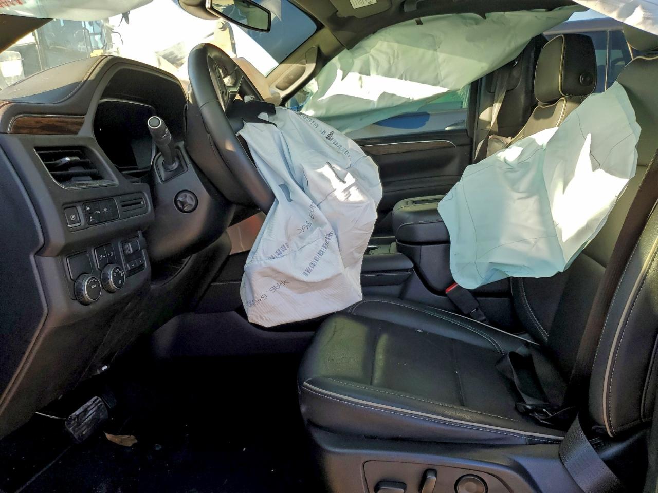 2023 CHEVROLET TAHOE C1500 PREMIER photo 13
