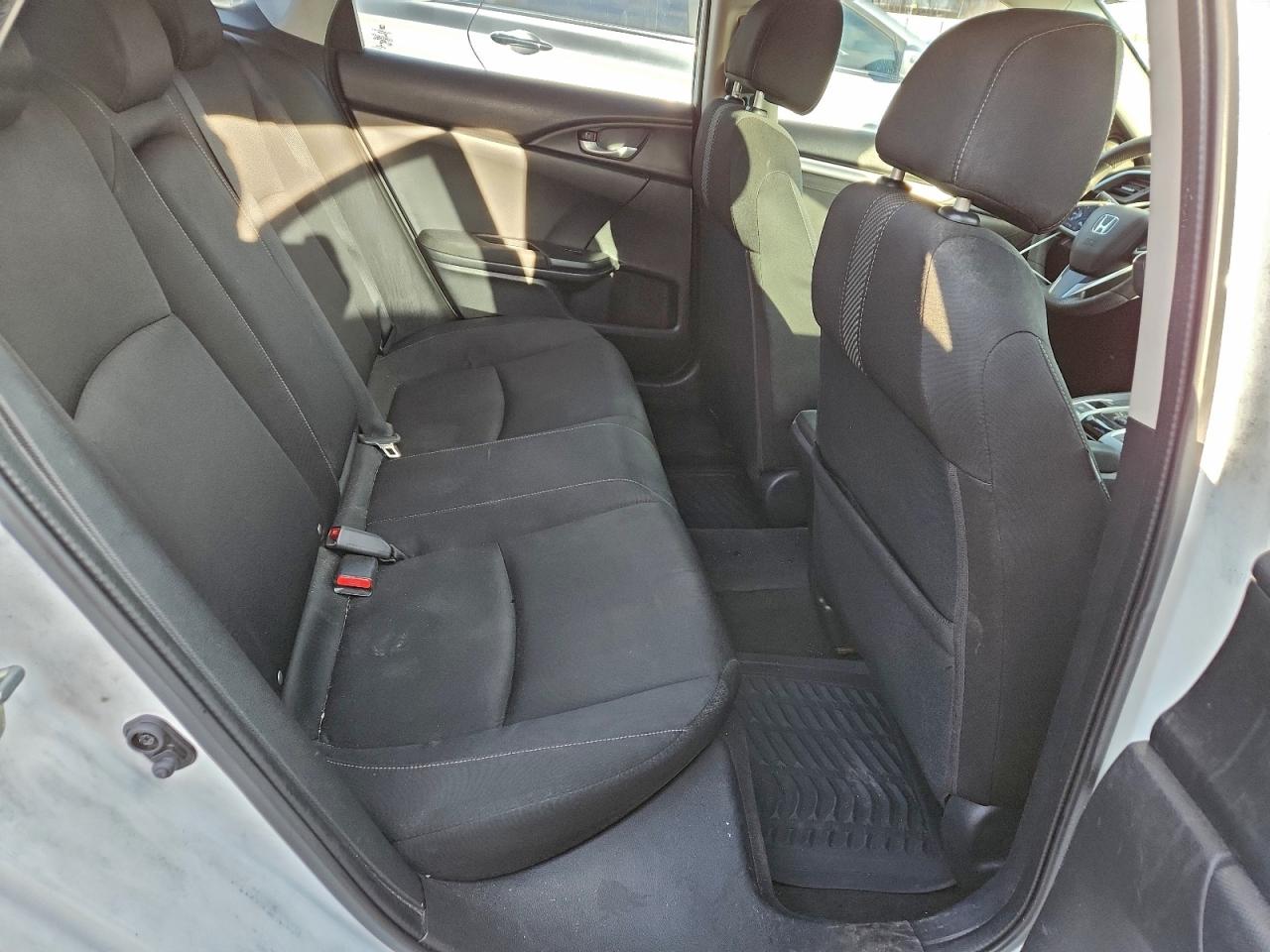 2016 HONDA CIVIC EX photo 10