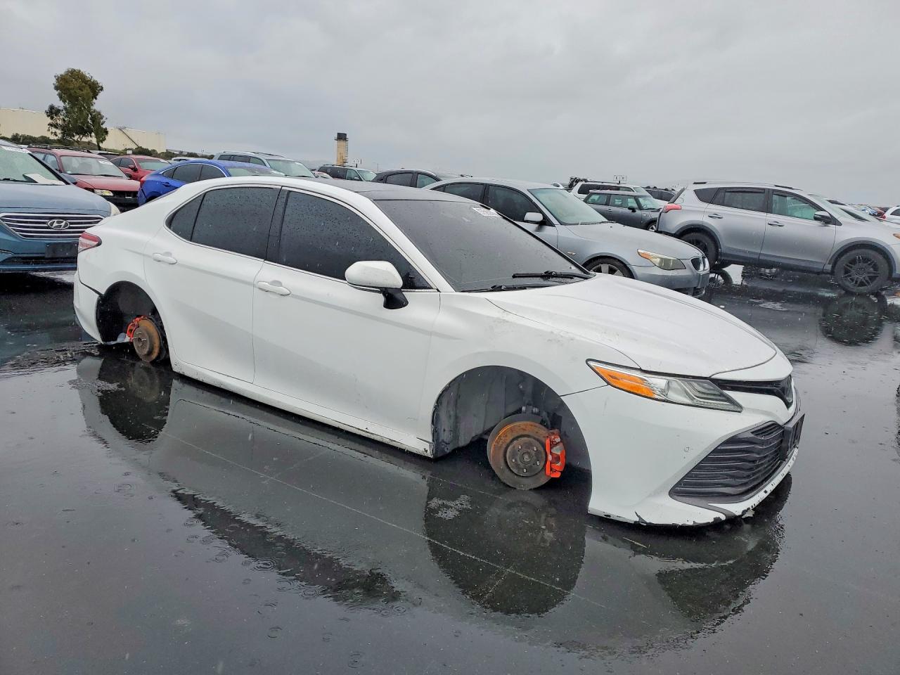 2018 TOYOTA CAMRY XSE photo 4
