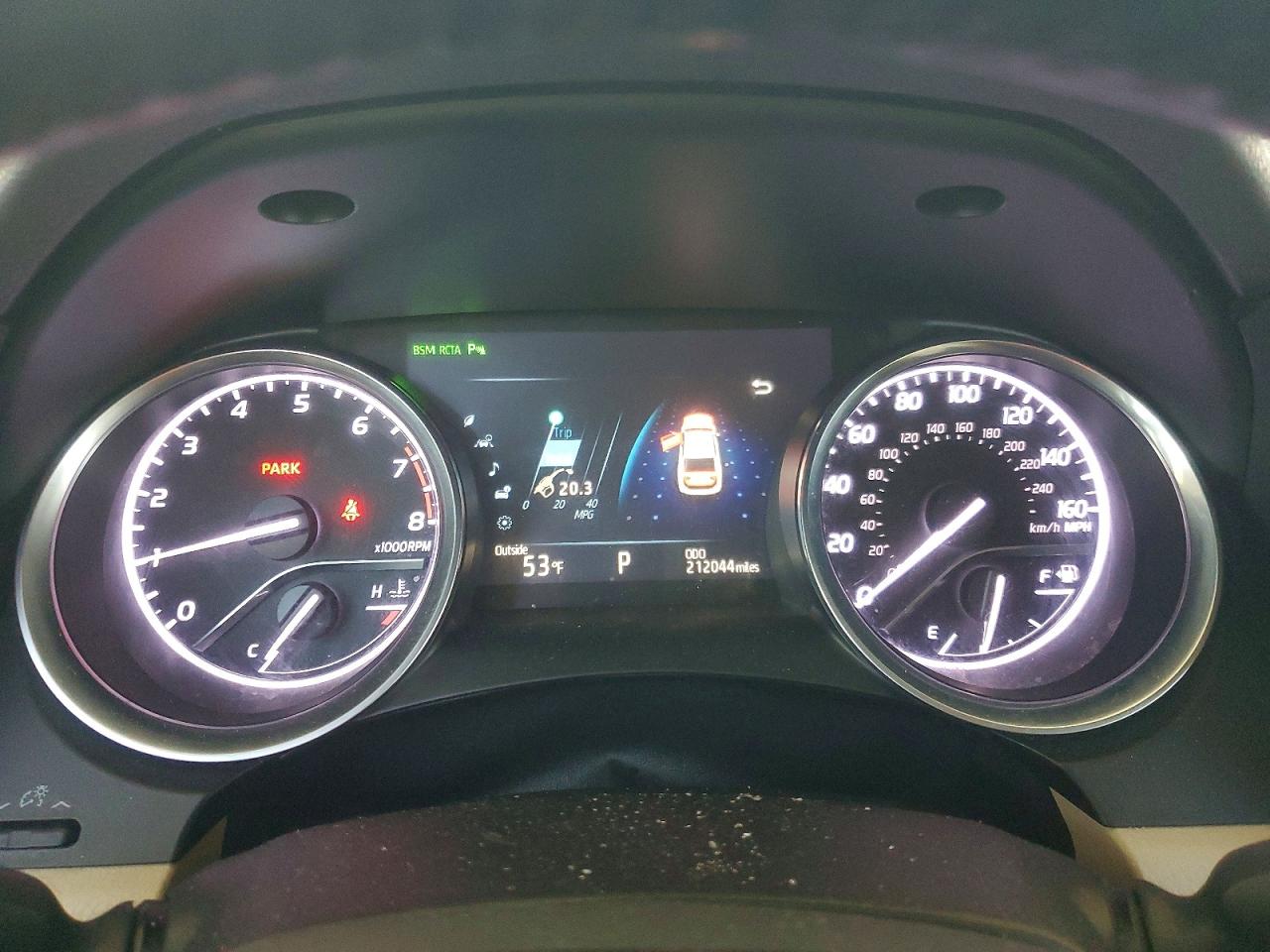 2018 TOYOTA CAMRY XSE photo 9