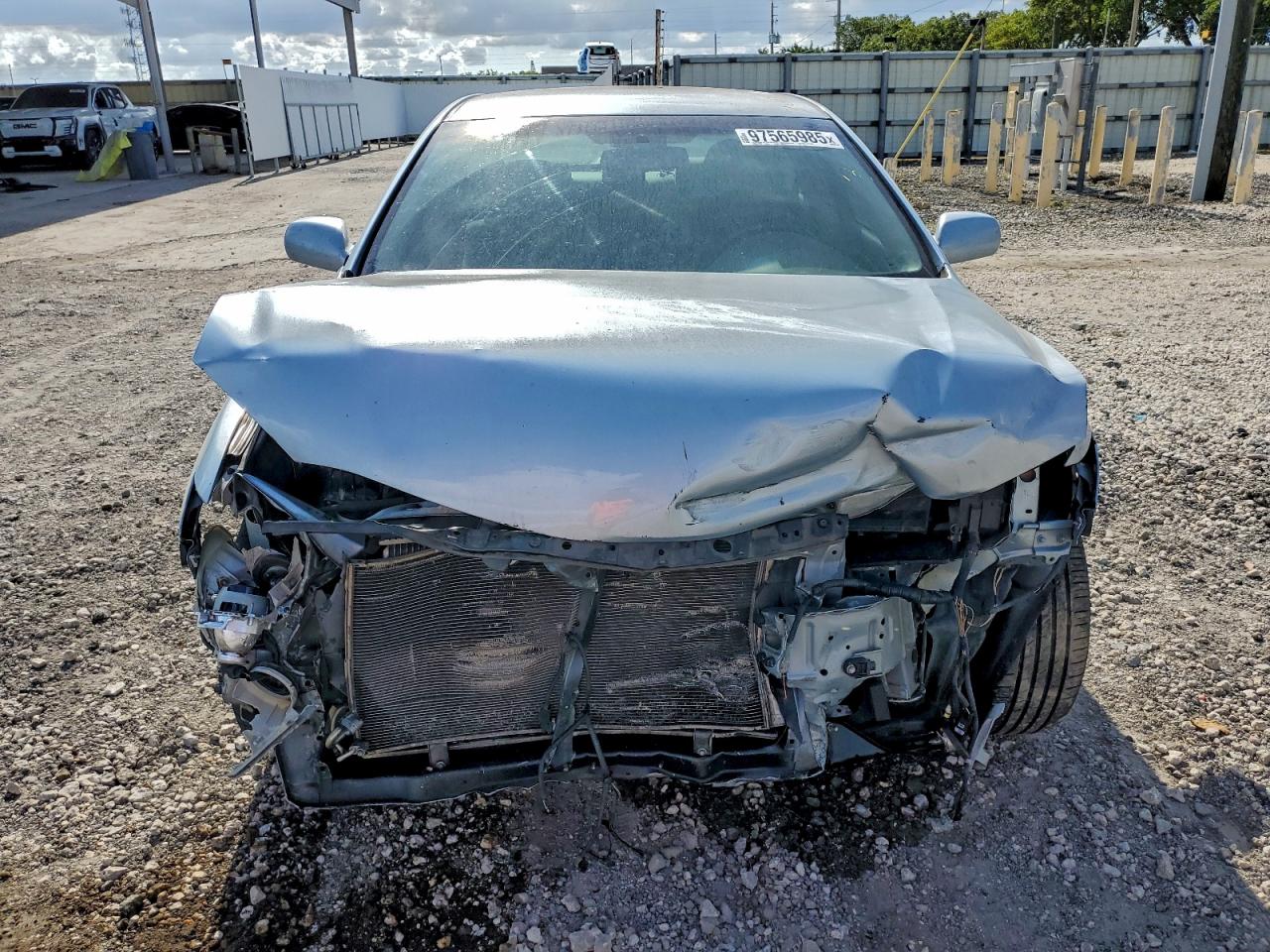 2009 TOYOTA CAMRY BASE photo 5