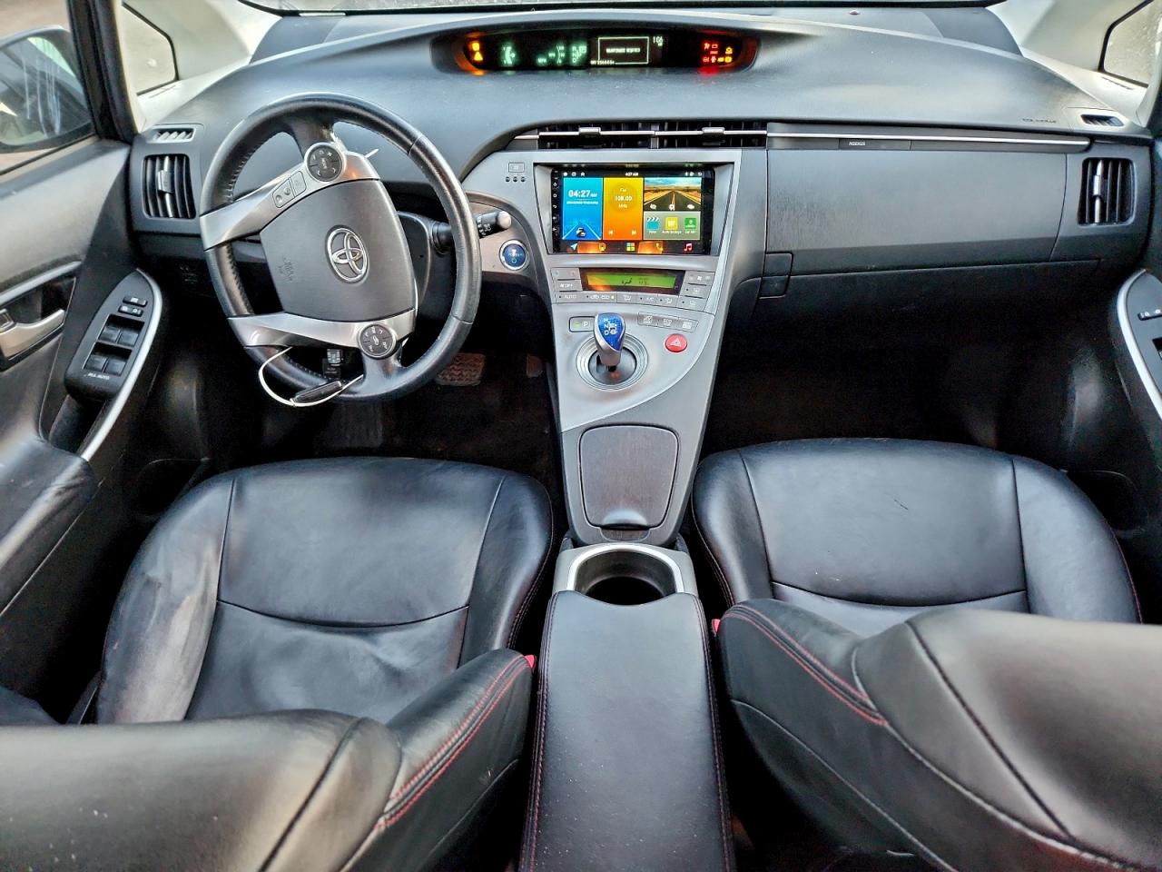2013 TOYOTA PRIUS photo 8