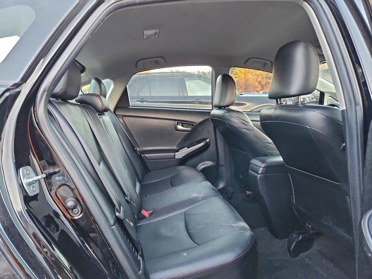 2013 TOYOTA PRIUS photo 10