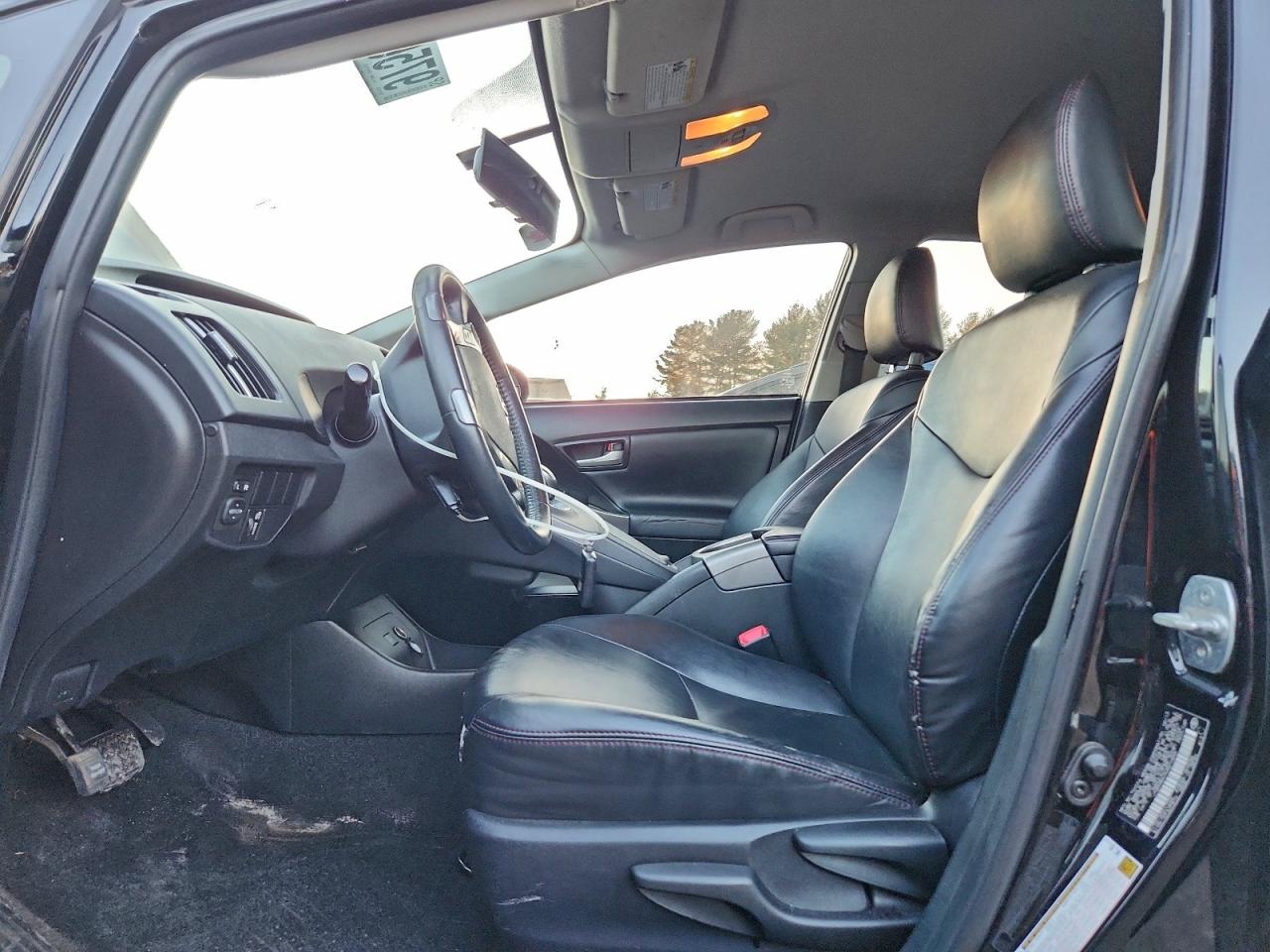 2013 TOYOTA PRIUS photo 7