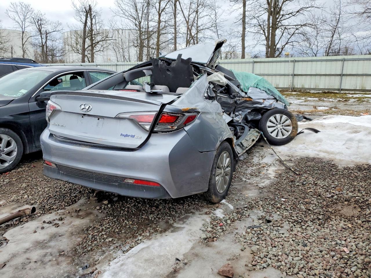 2016 HYUNDAI SONATA HYBRID photo 3