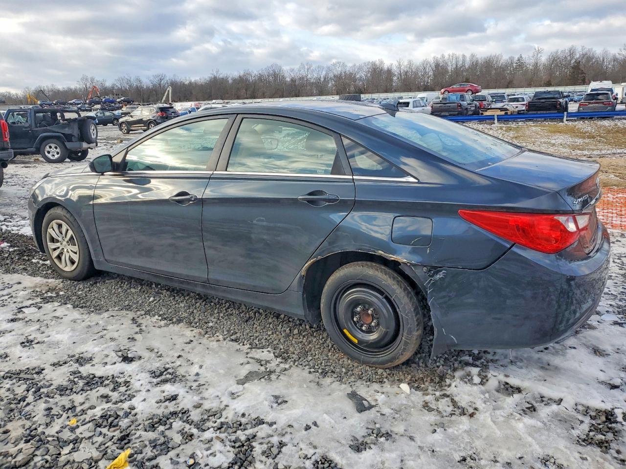 2013 HYUNDAI SONATA GLS photo 2