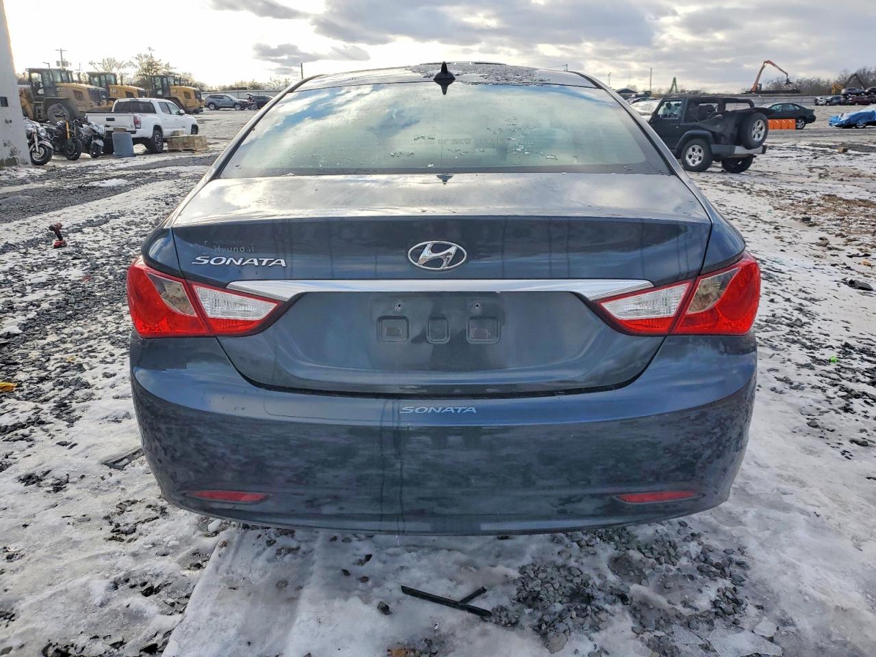 2013 HYUNDAI SONATA GLS photo 6
