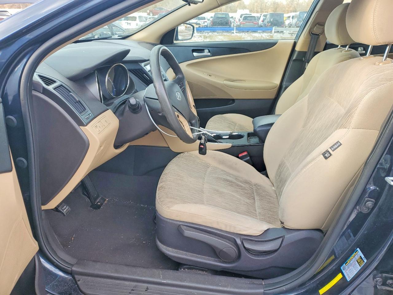 2013 HYUNDAI SONATA GLS photo 7