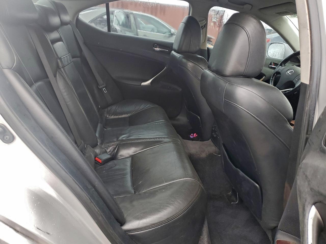 2007 LEXUS IS 250 photo 10
