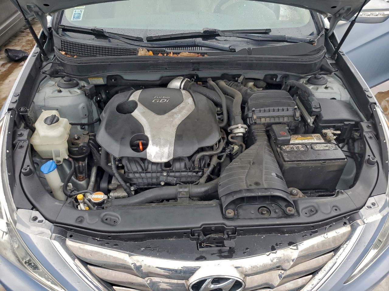 2011 HYUNDAI SONATA SE photo 21