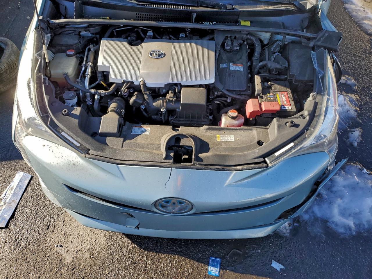 2016 TOYOTA PRIUS photo 11