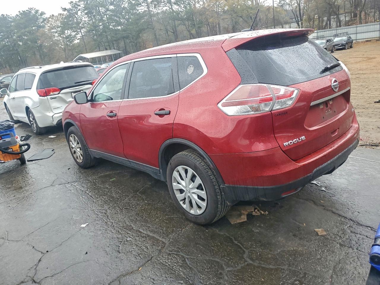 2016 NISSAN ROGUE S photo 3