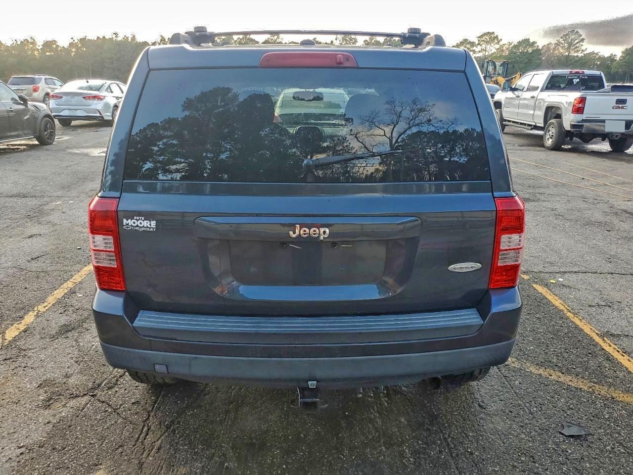 2014 JEEP PATRIOT LATITUDE photo 6