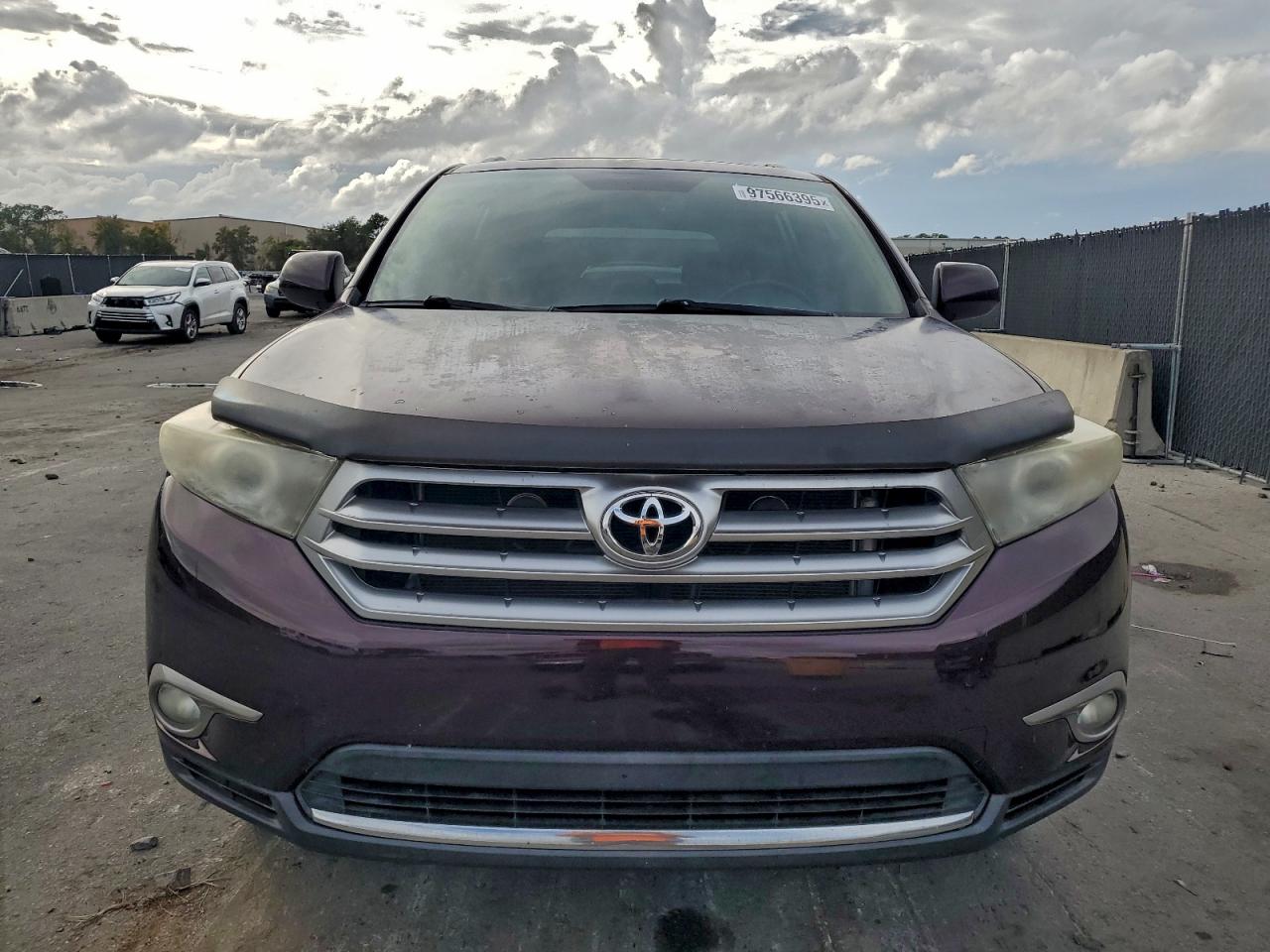 2012 TOYOTA HIGHLANDER BASE photo 5