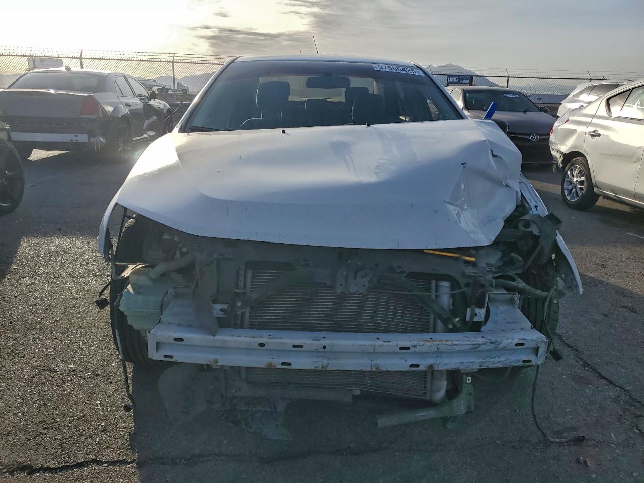 2011 FORD FUSION S photo 5