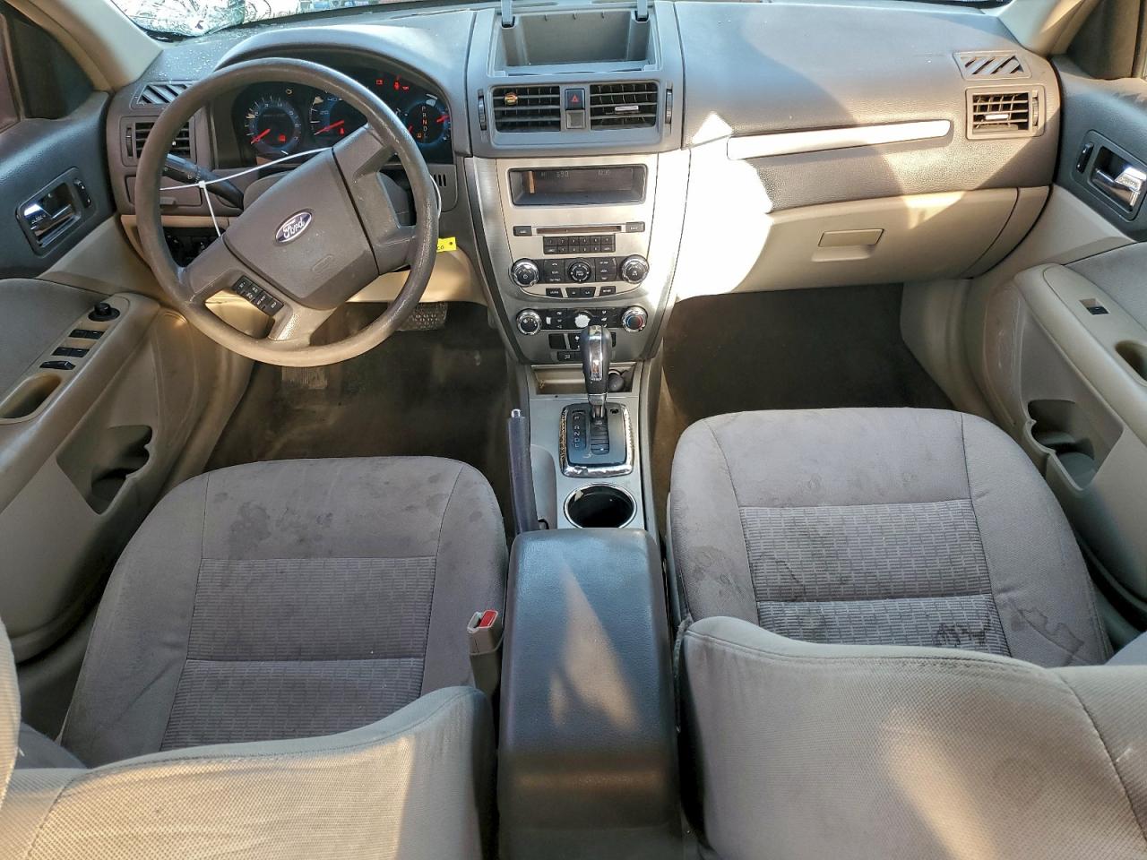 2011 FORD FUSION S photo 8
