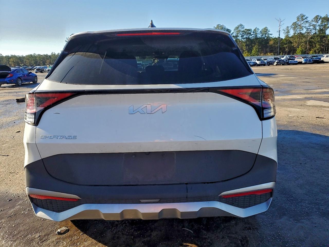 2025 KIA SPORTAGE LX photo 6