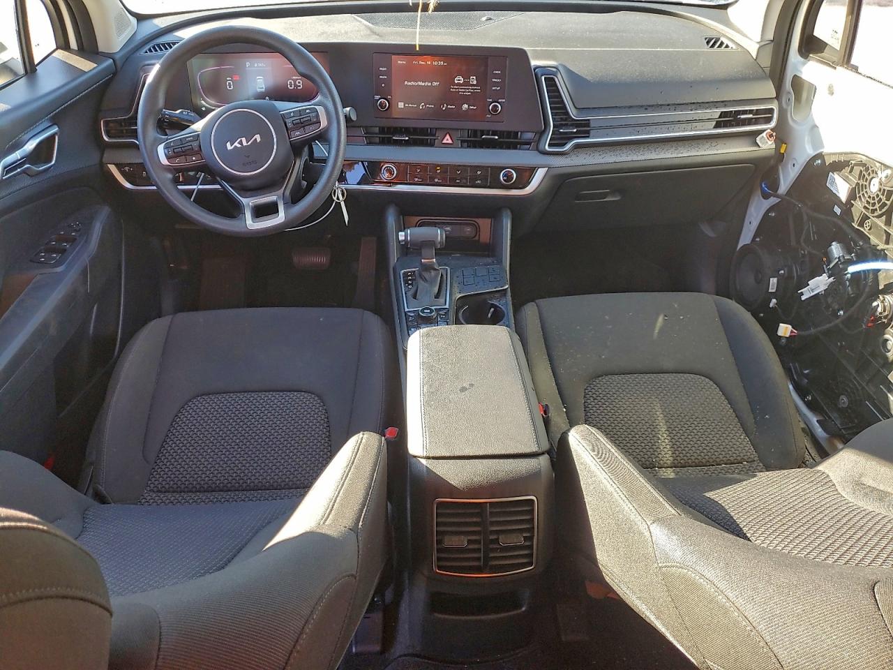 2025 KIA SPORTAGE LX photo 8