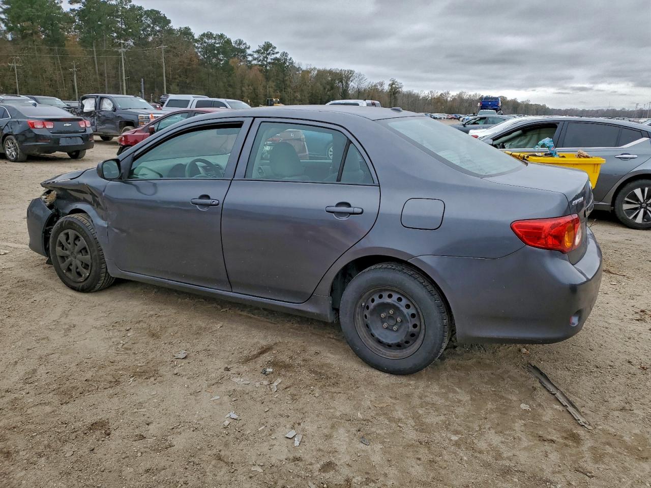 2010 TOYOTA COROLLA BASE photo 2