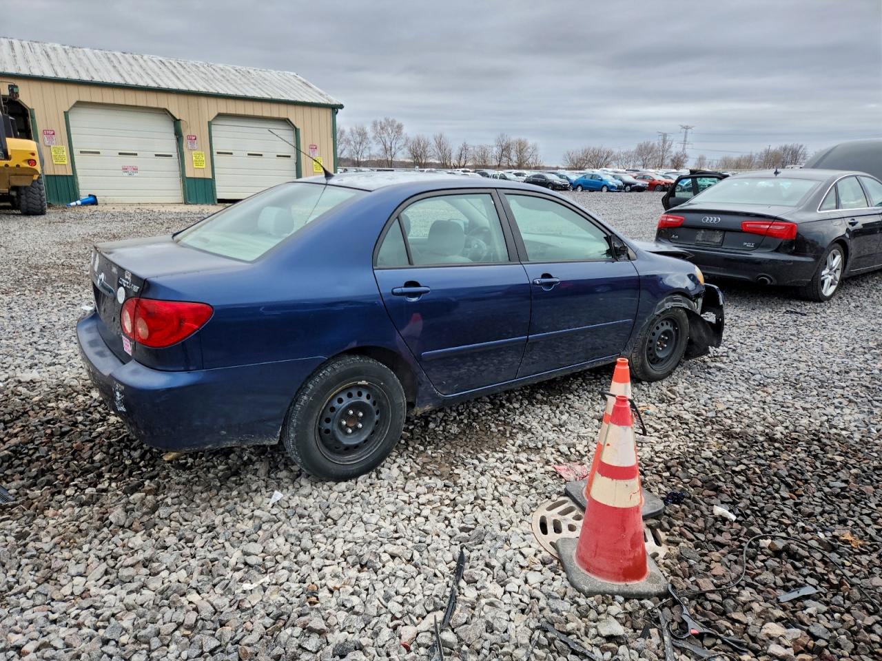2006 TOYOTA COROLLA CE photo 3